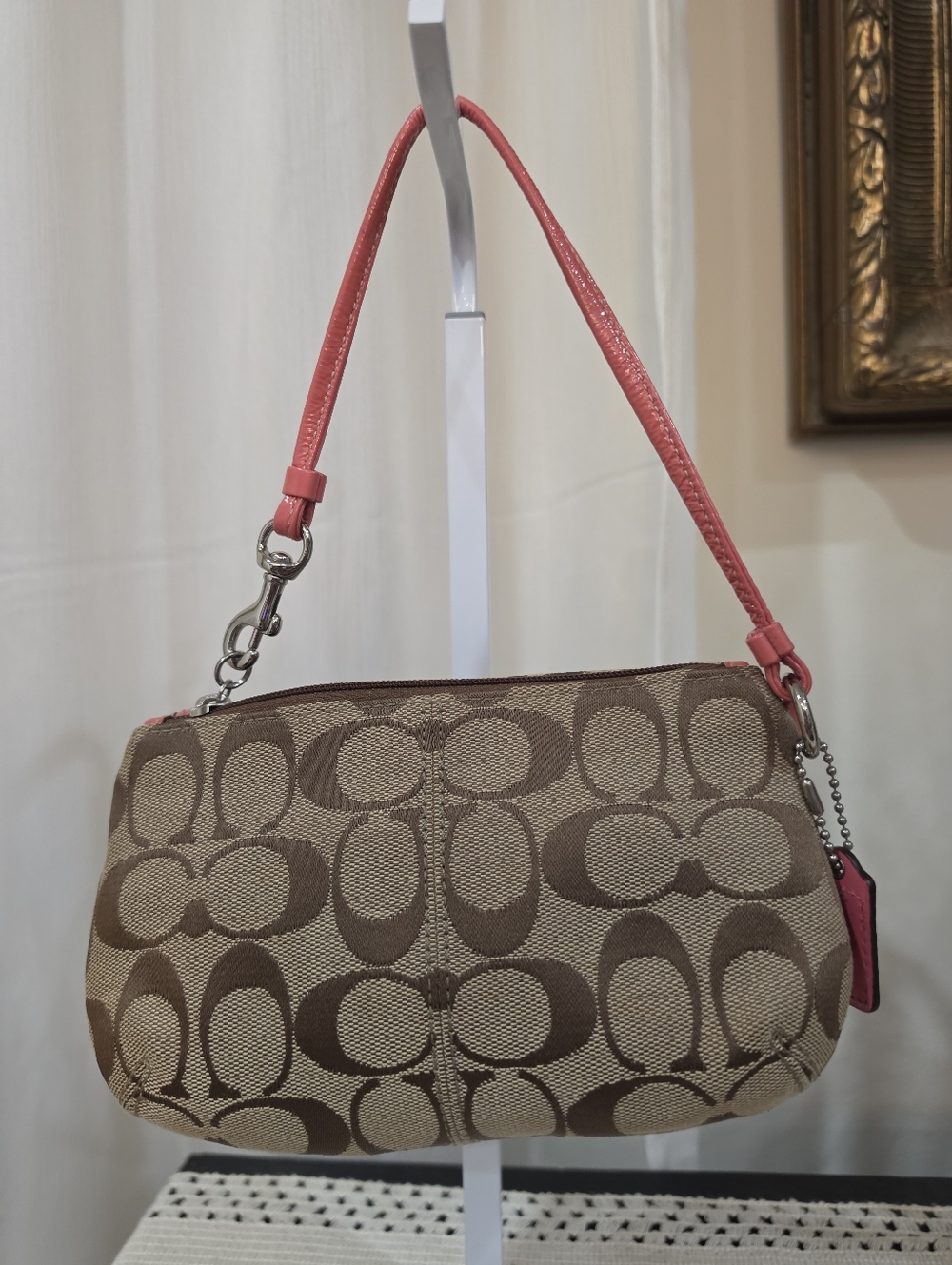 vintage Coach Legacy Signature jacquard turnlock wristlet in brown and pink. - Picture 2 of 10